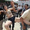 Les Femen ont été libérées en Tunisie... En France, Nicolas est toujours en prison