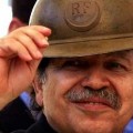 Bouteflika peut se marrer l'armée du FLN sera bien sur les Champs-Elysées le 14 juillet..