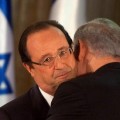 François Hollande dans les bras de son ami Benjamin (sic), ou quand un Président socialiste justifie