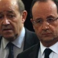 Le consternant binôme Hollande-Le Drian est en train de détruire méticuleusement l'instrument de défense français..