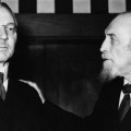 Hjalmar Schacht (à gauche), le ministre des Finances de Hitler, avec son bon ami Montagu Norman, gouverneur de la Banque d’Angleterre de 1920 à 1944
