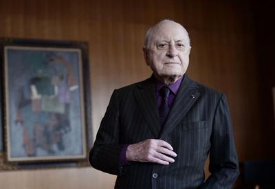 Pierre Bergé contre La Plume, un combat de Titans !