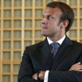 Macron, comme la lune..